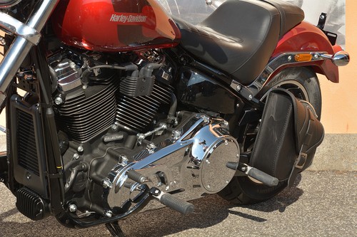 SADDLE BAG FOR HD SOFTAIL 2018- 2025 STREET BOB, FATBOY, BREAKOUT, LOW RIDER S - Picture 5 of 11