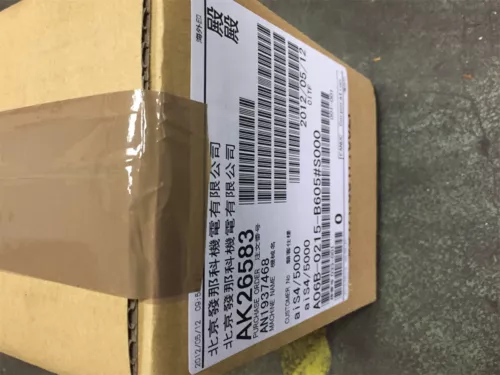 Servomotor Fanuc A06B-0215-B605 A06B0215B605 uno nuevo en caja envío rápido - Imagen 1 de 3