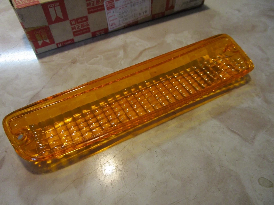 NOS Front L.H. Lente de estacionamiento y giro 1972 73 74 75 Chevrolet camioneta LUV, 94021555 Foto 3 de 4