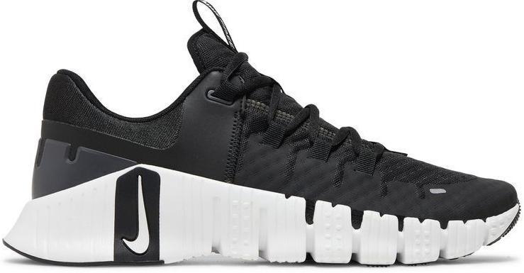Nike Free Metcon 5 Black White for Sale | Authenticity Guaranteed