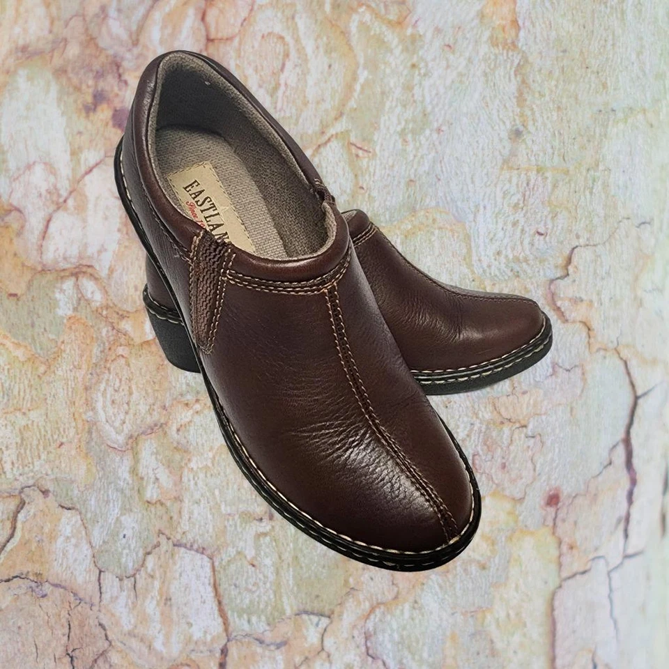 Zuecos cómodos sin cordones Eastland Amore para mujer 3096-02 cuero marrón EE. UU. 81/2 M ¡USADOS EN EXCELENTE ESTADO! Foto 3 de 4