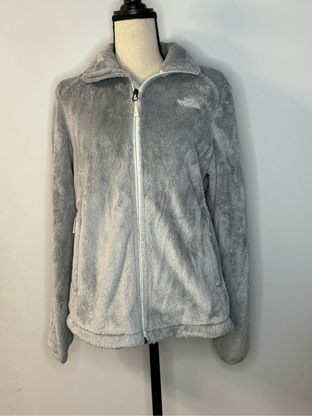 Grey North Face jacket size medium - image 1