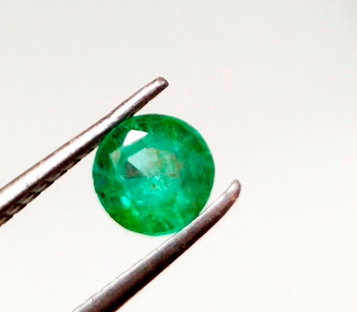 Piedra preciosa suelta esmeralda verde natural de corte redondo en forma de zambia - Imagen 8 de 20