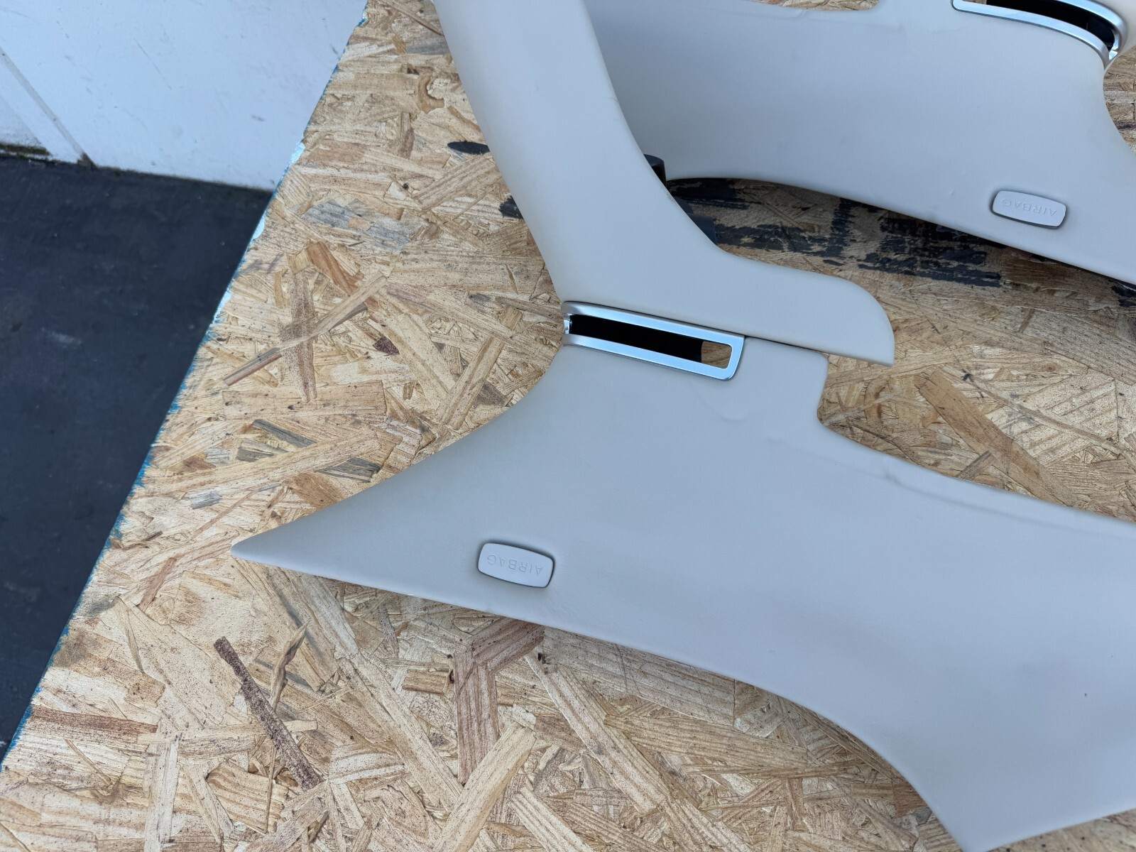 Bentley Flying Spur 2013-2018 REAR+RIGHT Trim molding