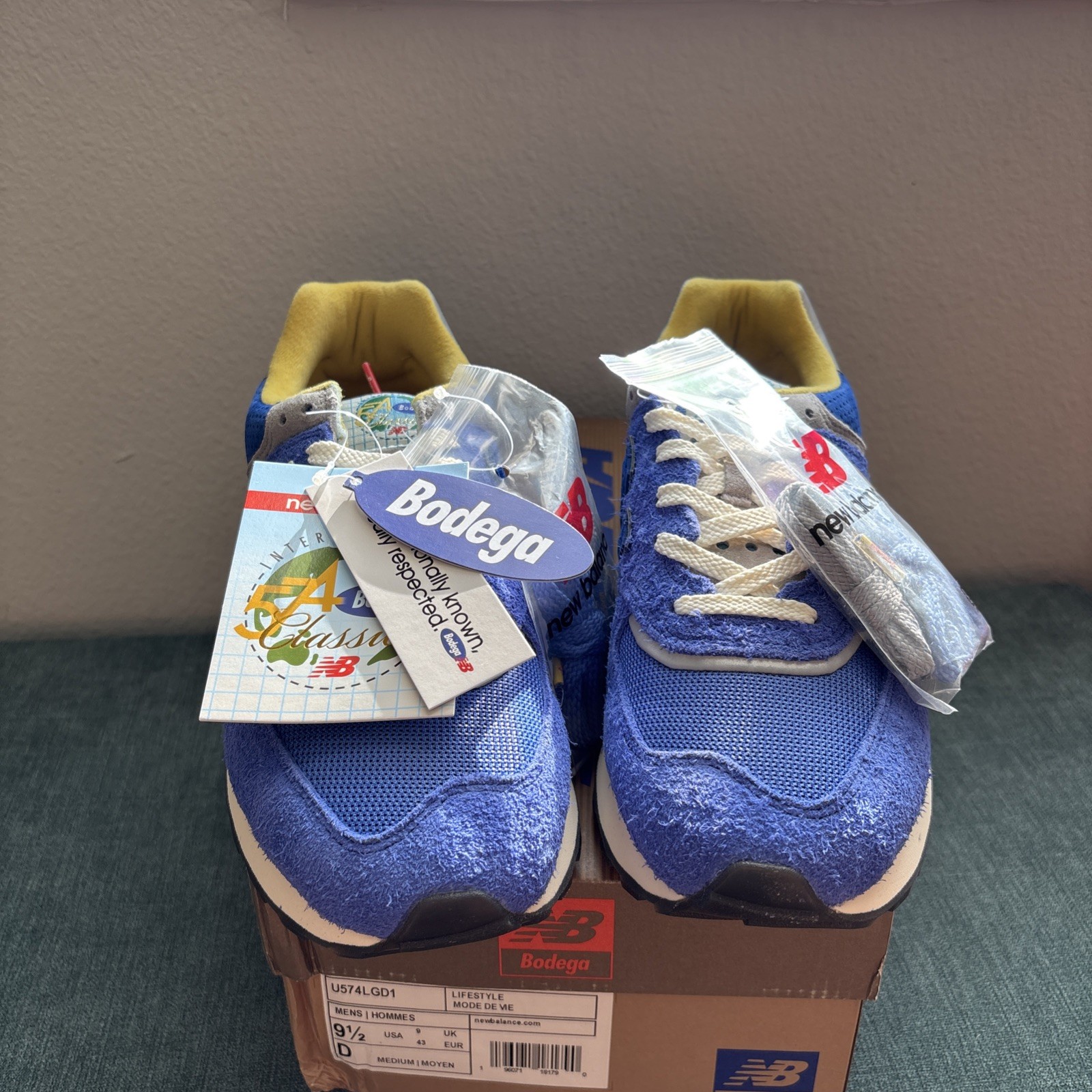 SAOLA New Balance Bodega x 574 Legacy 'Partenza' U574LGD1 taglia 9 5