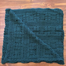 Handmade Crochet Knit Baby Blanket Throw Hunter Green Sun Burst Squares 36x36