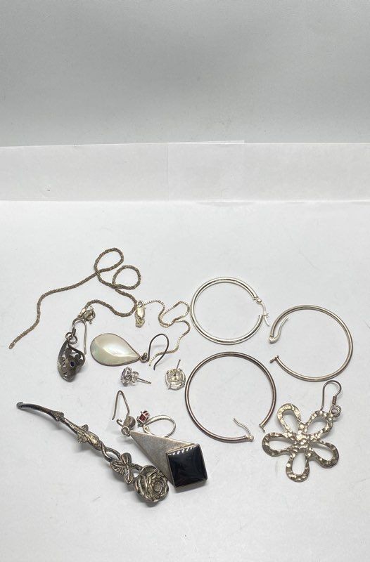 42.5g Sterling Silver 925 Precious Metal Scrap Jewelry Lot Earrings Pins Chain