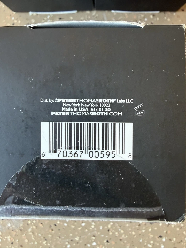 3 - Máscara negra purificadora de barro moro irlandés Peter Thomas Roth nueva en caja 5 oz Foto 2 de 4