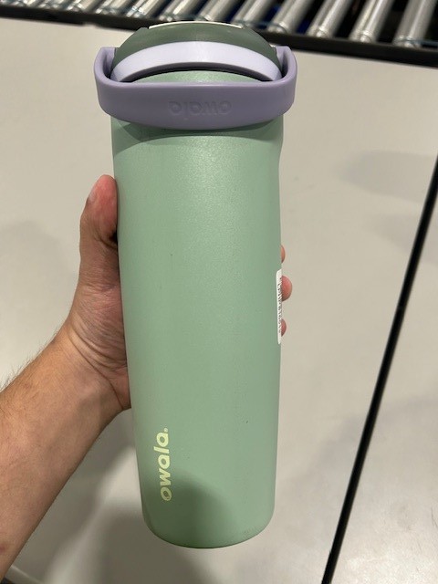 OWALA 30OZ FREE SIP STAINLESS STEEL WATER BOTTLE LIGHT GREEN