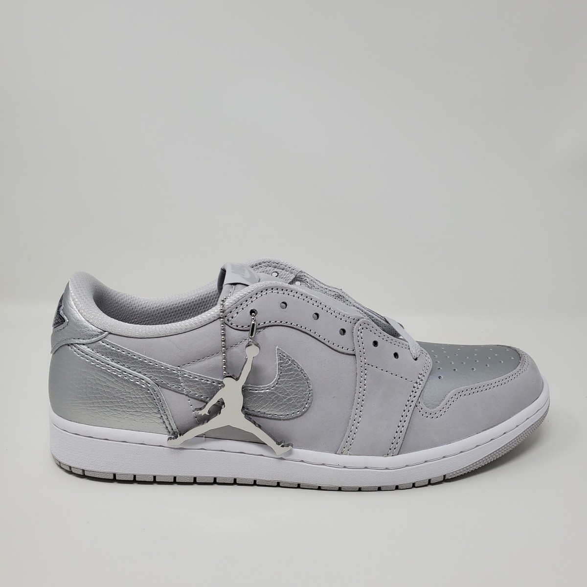 Air Jordan 1 Retro Low OG Metallic Silver Men's Size 11