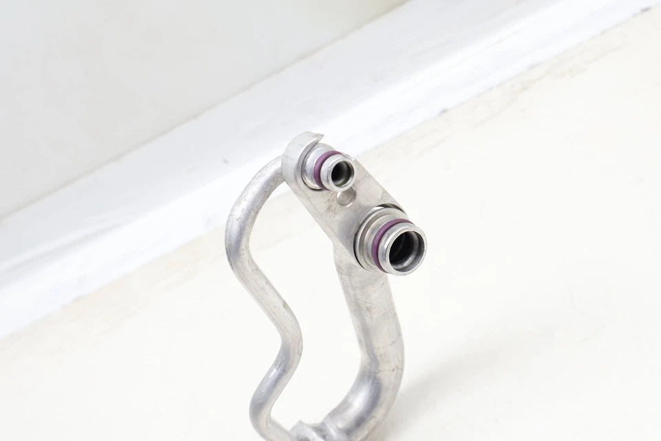 Audi A3 Sportback E-tron 2016 - manguera/línea de aire acondicionado/tubo 5qm816738 Foto 3 de 4