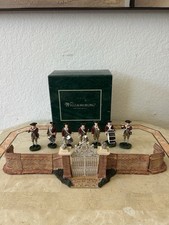 Williamsburg Collectibles Palace Gates Toy Soldiers Set with Gate Display