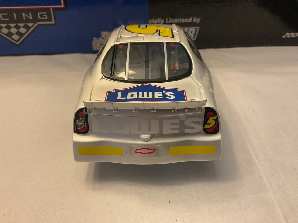 2004 Team Caliber Owners Pearl Kyle Busch #5 Lowes NASCAR Rookie Stripes 1/24 Foto 4 de 4