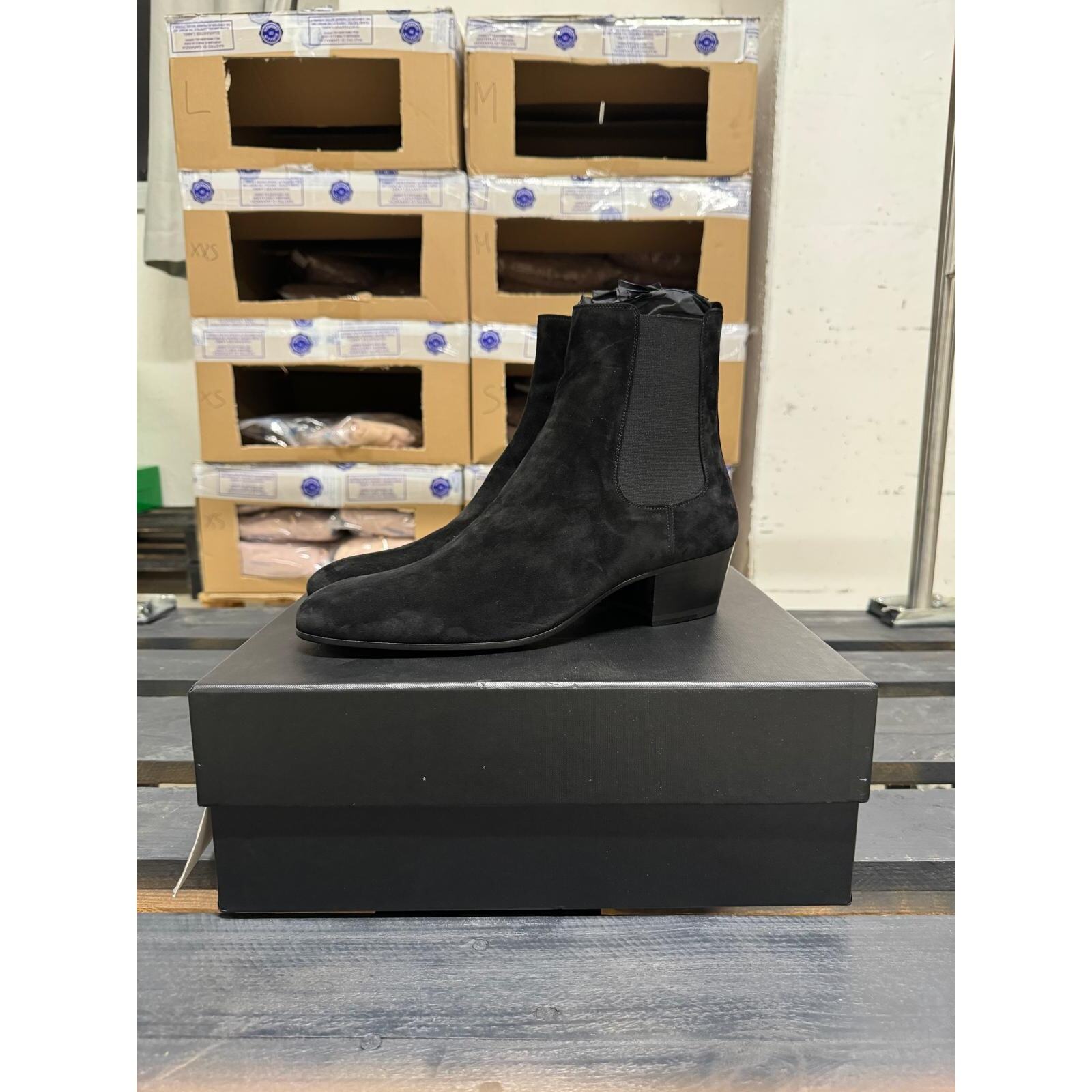 Stivali Chelsea Saint Laurent Paris 507708 scamosciati neri nuovi con etichette 45