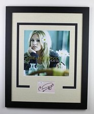 Carrie Underwood "Play On" AUTOGRAPH Signed Photo Framed 16x20 Display ACOA