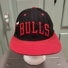 VTG Chicago Bulls Adidas NBA Basketball Snapback Hat Cap VERY RARE