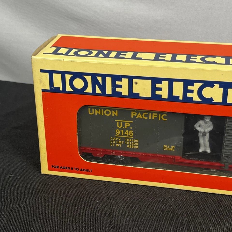 LIONEL MPC SOO LINE REA RAILWAY EXPRESS REEFER CAR 6-19536 - Image 2 of 4