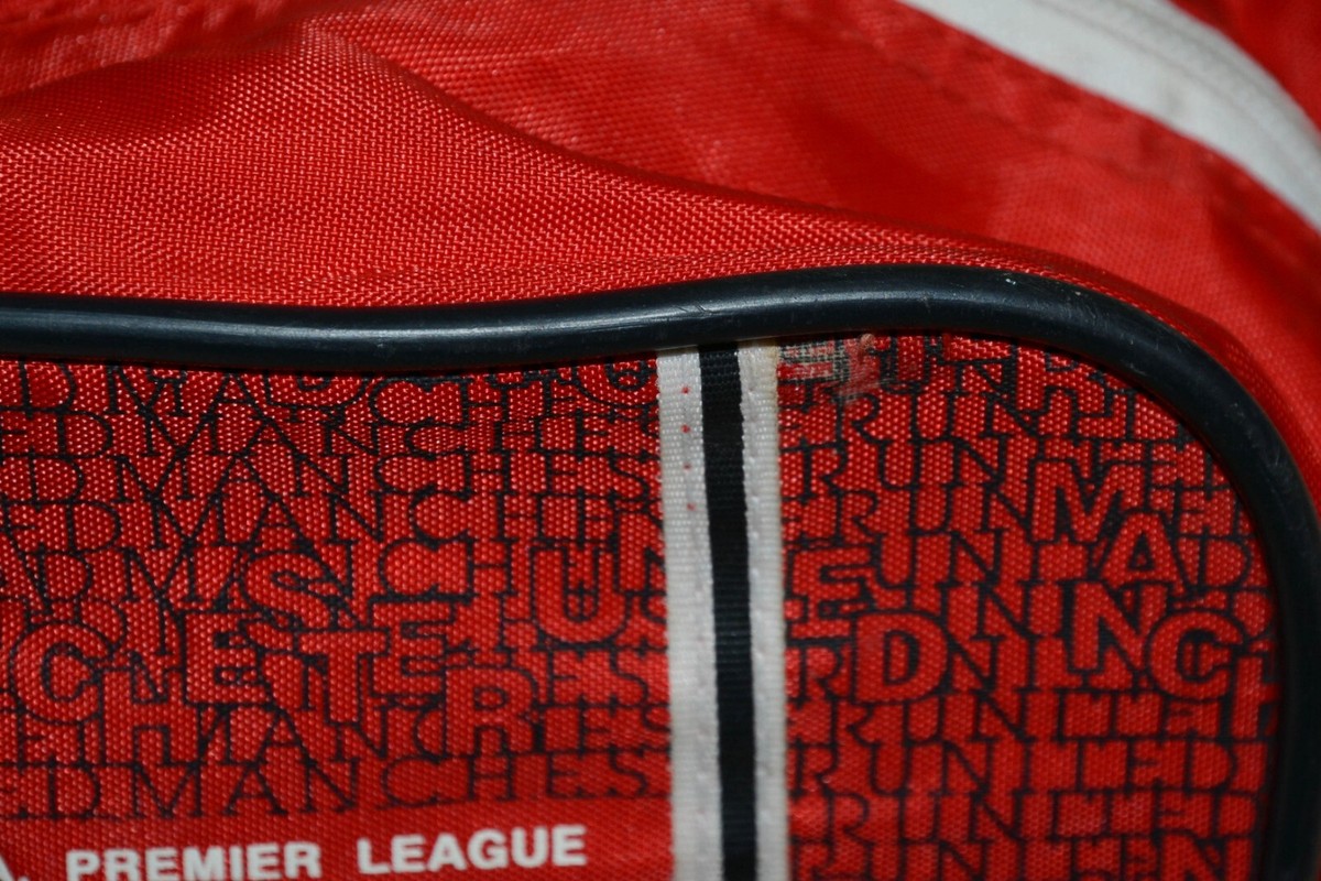 Sac à Dos Vintage Umbro Manchester United 1993/94 – Rouge – Taille Unique