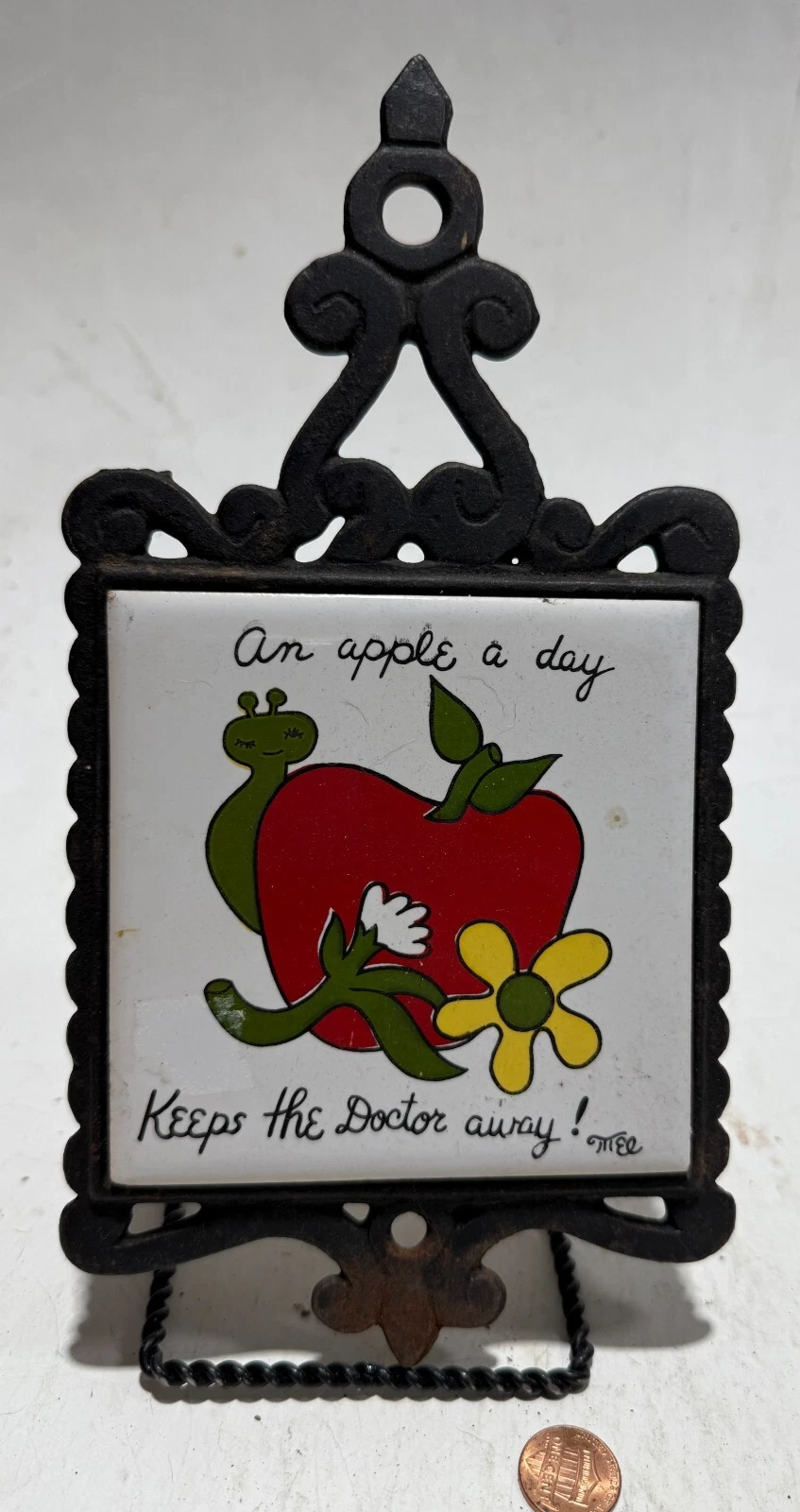 Tile And Cast Iron Trivet Cathay An Apple A Day Keeps Doctor Away Worm - product detail image 1