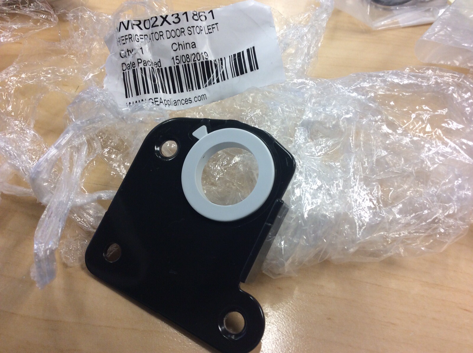 GE REFRIGERATOR DOOR STOP LEFT WR02X31861 eBay