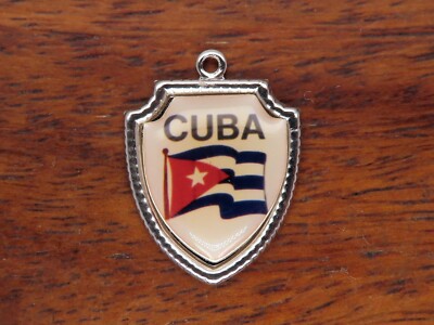 Vintage silver CUBA CARIBBEAN COUNTRY FLAG TRAVEL SHIELD charm 23-46