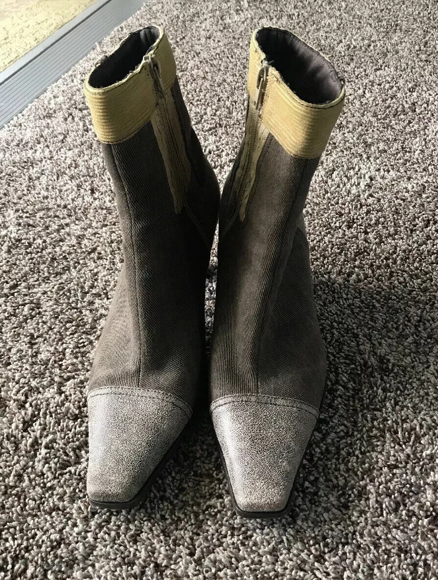 Womens unique hotsell boots