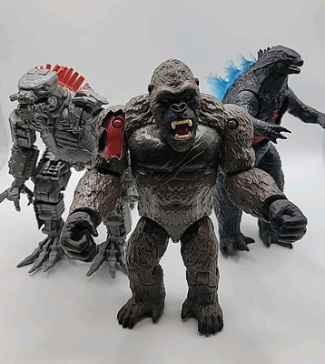Mechagodzilla, Godzilla, And Kong Playmates Monsterverse 7'' Figures Godzilla 