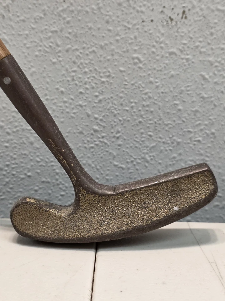 Vintage Power Bilt 45HB Bronze Putter With Wood Shaft - Image 4 of 4