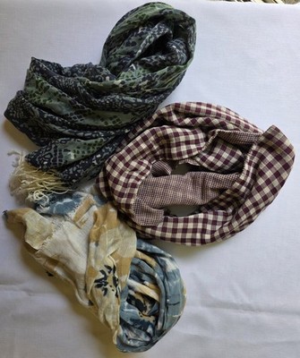 3 Lightweight Scarfs For Women Excellent Condition