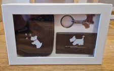 Radley London Set containing pouch,card holder and keyring. Brand new in box