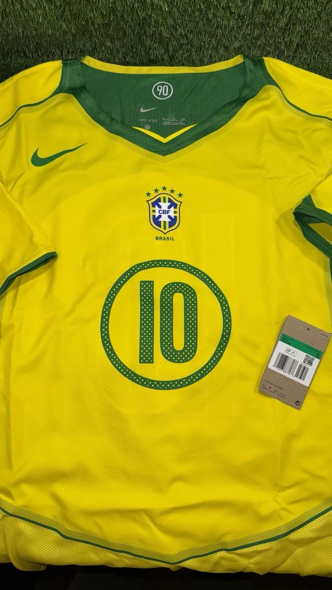 CAMISETA DE FUTBOL SELECCION DE BRASIL DEL 2012 MARCA NIK