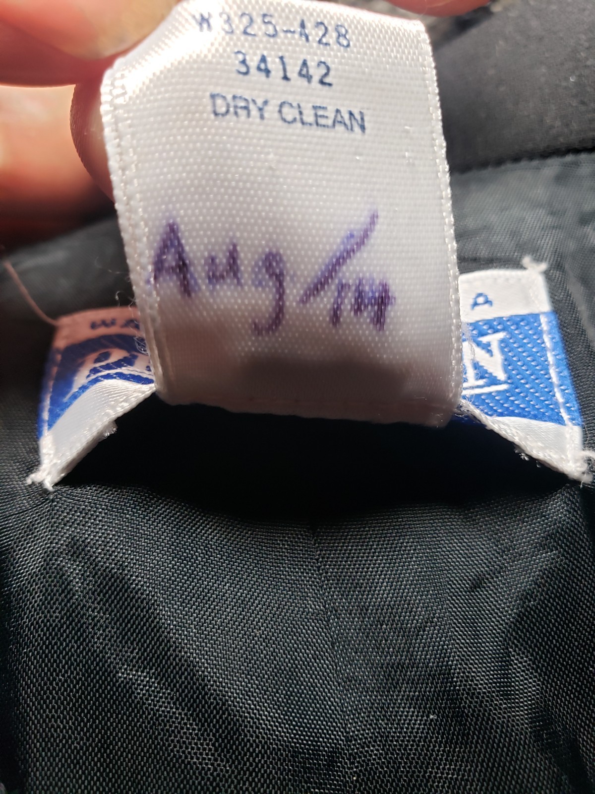 Pendleton Plus 100% Polyester Black Casual Bussin… - image 5