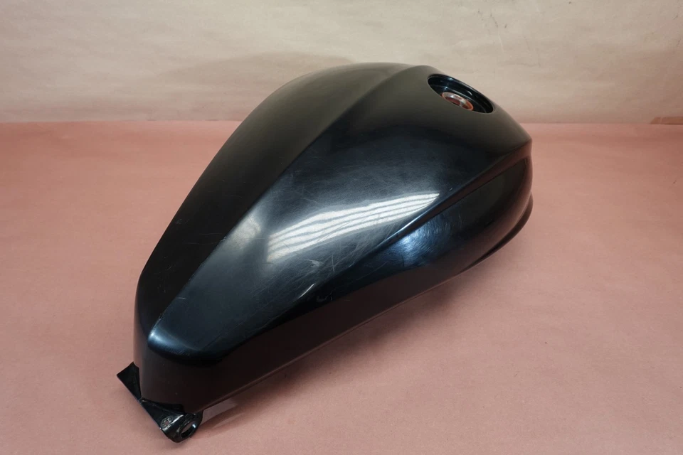 2010-2017 Victory Cross Country Gas Fuel Tank Petrol Reservoir (SEE PHOTOS) - Image 4 of 4