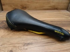 seat CODA retro saddle 1997 from Cannondale bike made with Kevlar made in Italy