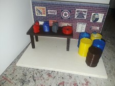 1:24 Scale Work Bench With Oil Accessories For Garage Diorama 1/24  1/25