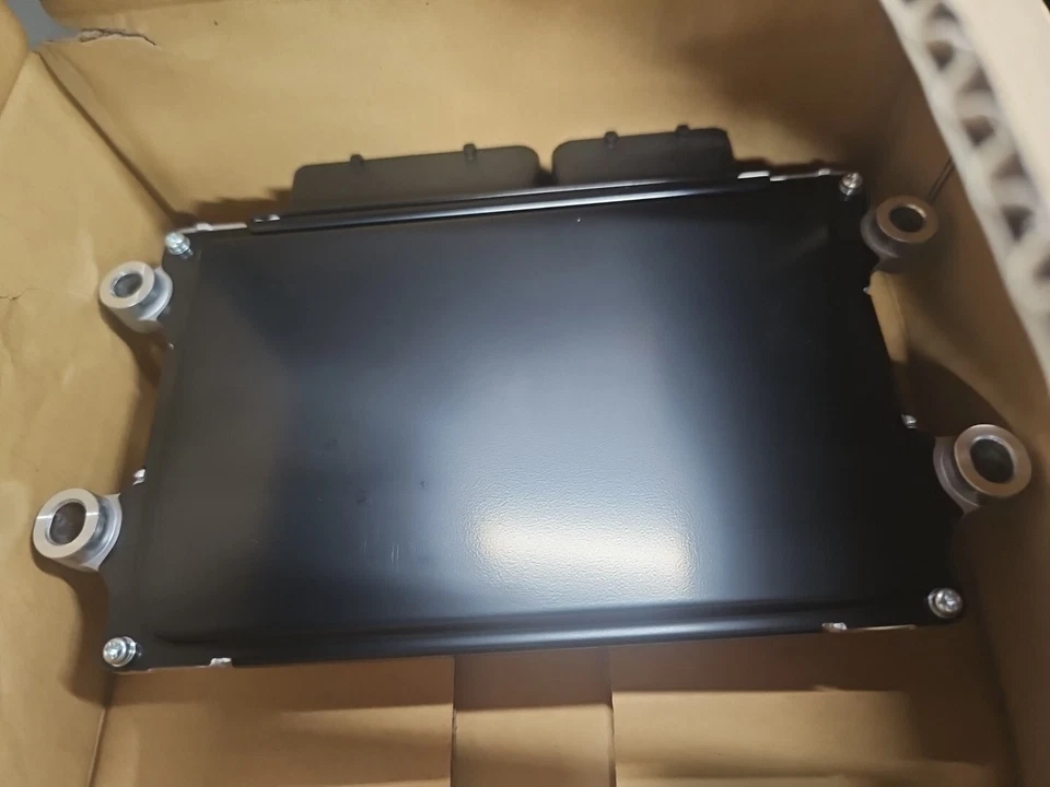 Подлинный модуль управления двигателем (ECM) PX43-18-881 Mazda - Изображение 2 из 4