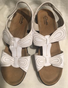 clarks sandals white