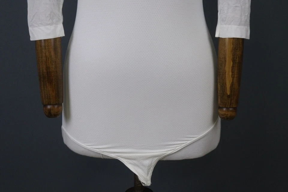 Body Wolford branco manga 3/4 gola redonda elástico confortável tamanho P - Imagem 3 de 4