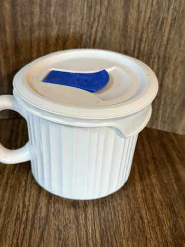 Corning French White STONEWARE 20 OZ SOUP COFFEE MUG With Vented Lid