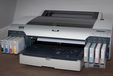 Epson Stylus Pro 4800 A2 / 17" Large Format Inkjet Printer. Fully working.