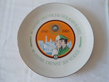 Teller 40 Jahre Deutsche Volkspolizei   Porzellan 28,5 cm Durchmesser !