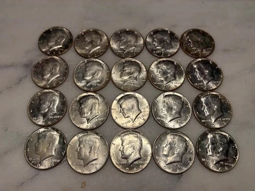 20 Kennedy 1968 D Half Dollars 40% Silver Very Good Condition # 3