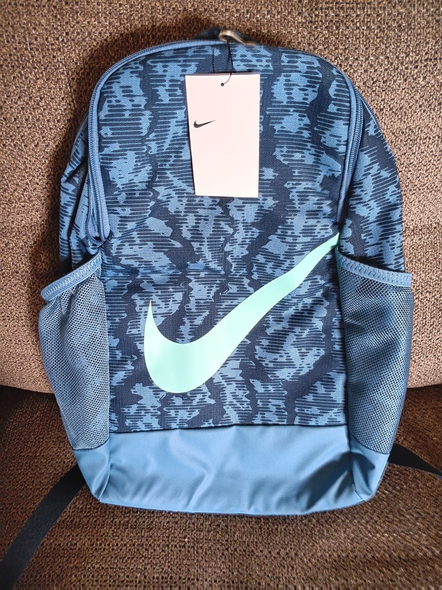 NWT NIKE BRASILIA BACKPACK BLUE SCHOOL/GYM/BACKPACK BAG,,BRAND NEW,,LOOK