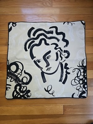 Clarence House ''Jules Et Jim'' White And Cream Pillow Cover 21'' X 21''