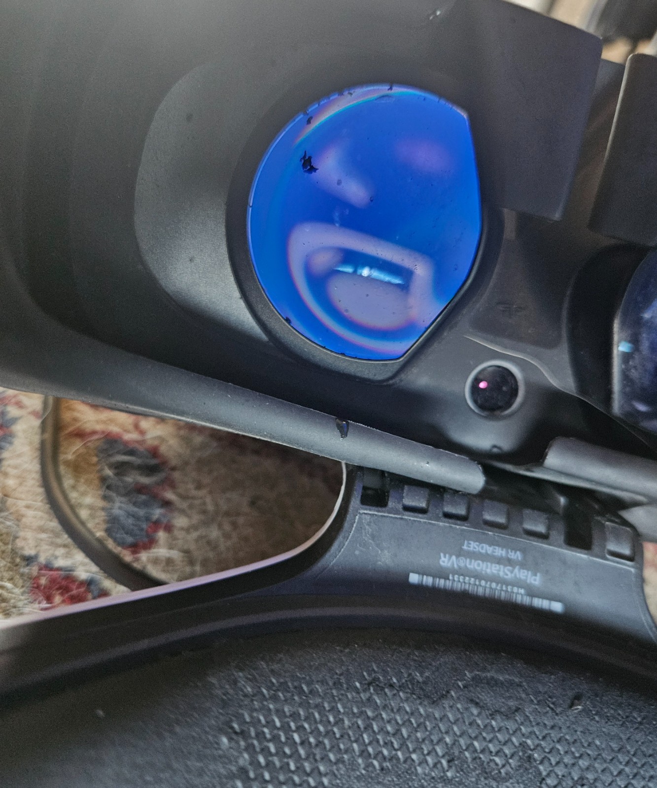 PS4 Console + Skyrim VR Headset + 4 controllers + games