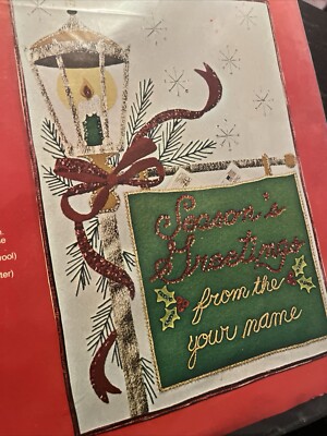 Bucilla Felt Kit #2839 Christmas Lamp Post Holder Holiday Mail Card Letter Bills