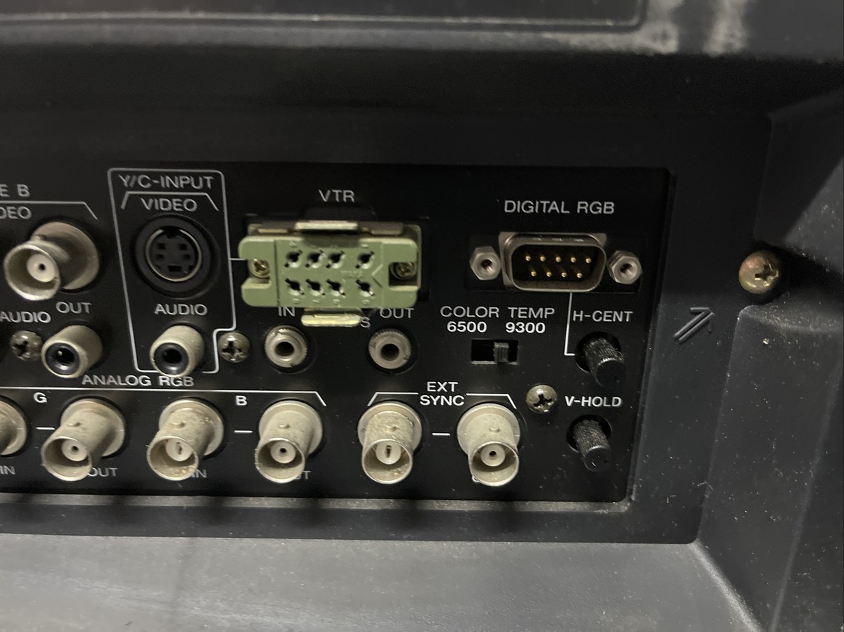 値下げ完動スーパーファインピッチソニーブラウン管モニター　PVM-1442QM 完動 スーパーファインピッチ管 ソニーブラウン管モニター PVM