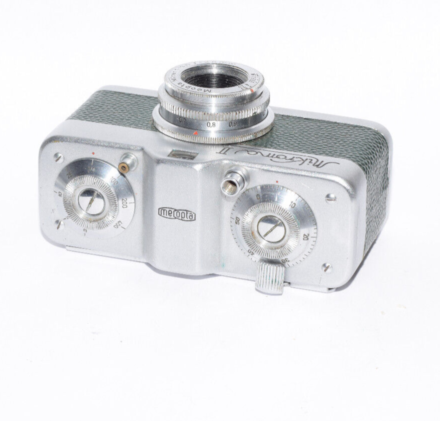 Meopta Mikroma II Green 16mm Film Subminiature Camera w Mirar 20mm