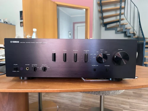 Yamaha A-S700 Natural Sound Stereo Amplifier Verstärker High End, Nichtraucher