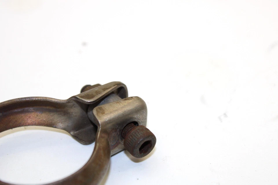 Banda de tubo de escape Yamaha Rx1 2003 (única) (con perno) 8FA-14715-00-00 Q2450 Foto 2 de 4